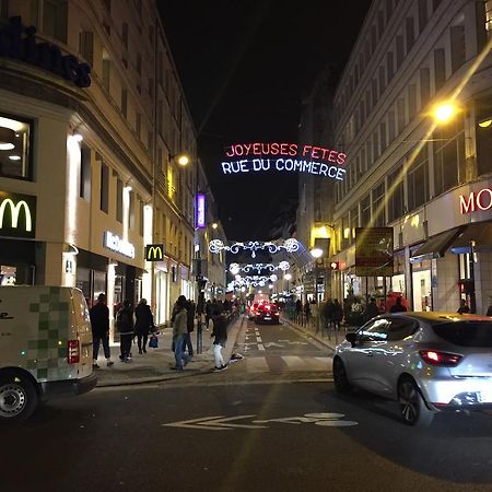 Tour Eiffel Rent Leilighet Paris Eksteriør bilde